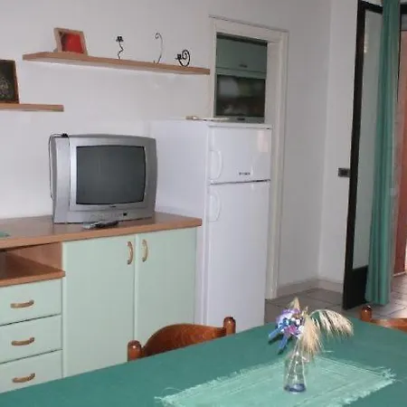 Lejlighedshotel Trilocale Sissy Sul Mare *